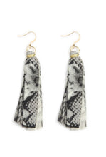 Load image into Gallery viewer, Snake Skin Printed Earrings
