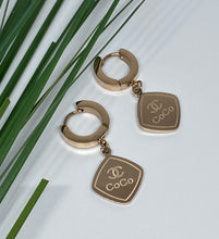 Load image into Gallery viewer, Luxury Look CoCo Earrings
