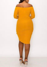 Load image into Gallery viewer, Junior Plus Size Dress
