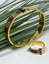 Load image into Gallery viewer, Luxury Look Bangle and Ring Set
