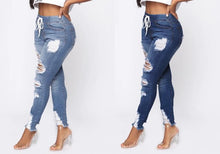 Load image into Gallery viewer, “Cute n Comfy” Junior Size Jeans
