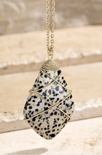 Load image into Gallery viewer, Elegant Natural Stone Necklace
